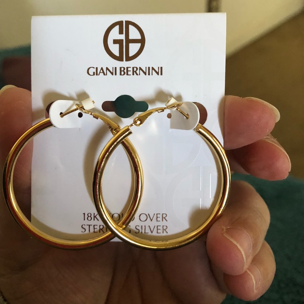 Never worn earrings